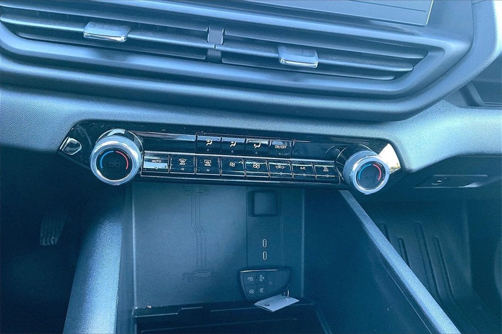 2024 Chevrolet Silverado EV Work Truck