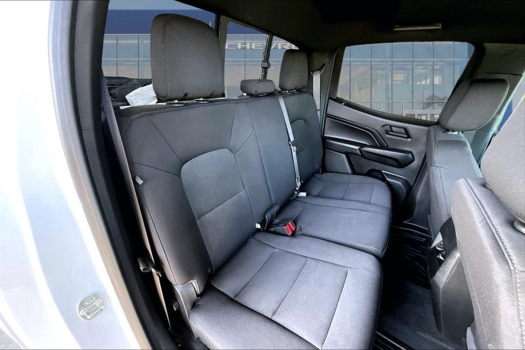 2024 Chevrolet Colorado WT