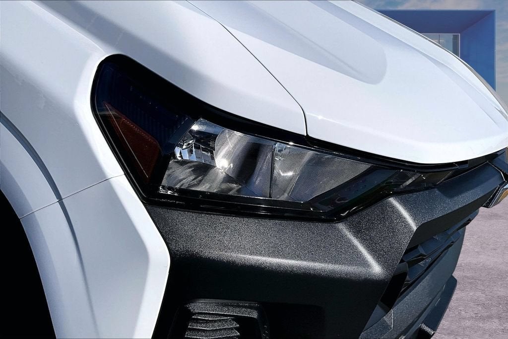 2024 Chevrolet Colorado WT