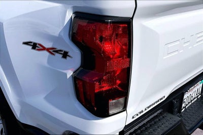 2024 Chevrolet Colorado WT