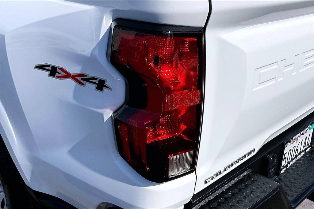 2024 Chevrolet Colorado WT