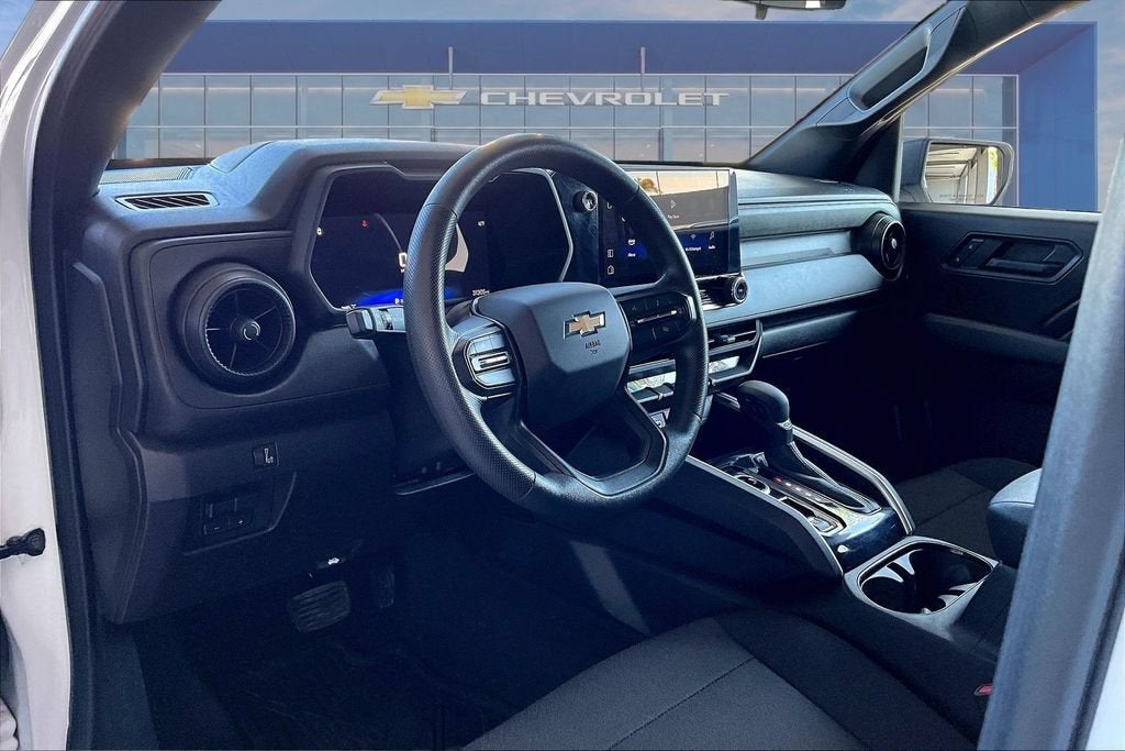 2024 Chevrolet Colorado WT