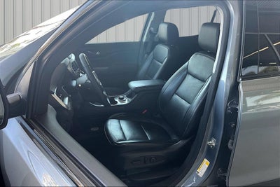 2021 GMC Acadia SLT