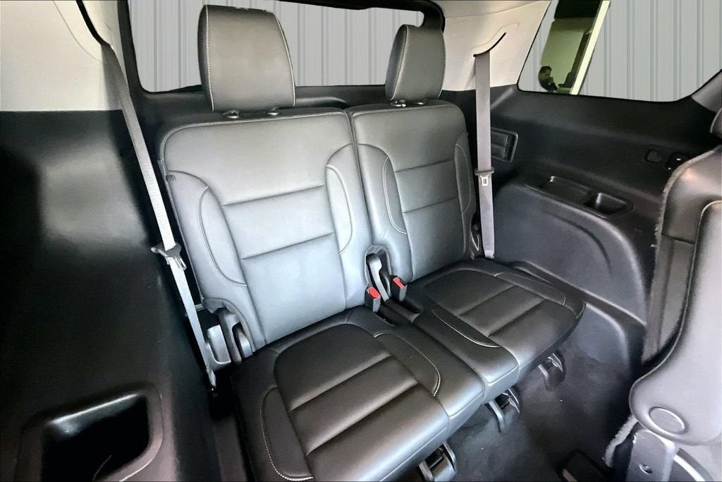 2021 GMC Acadia SLT