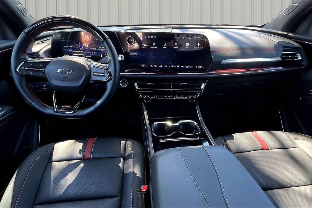 2025 Chevrolet Traverse RS