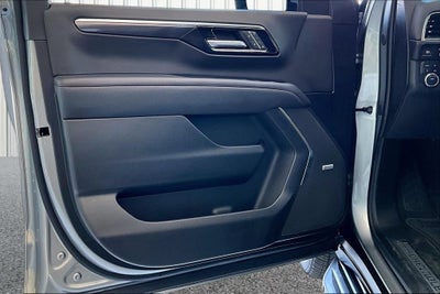 2025 Chevrolet Tahoe RST