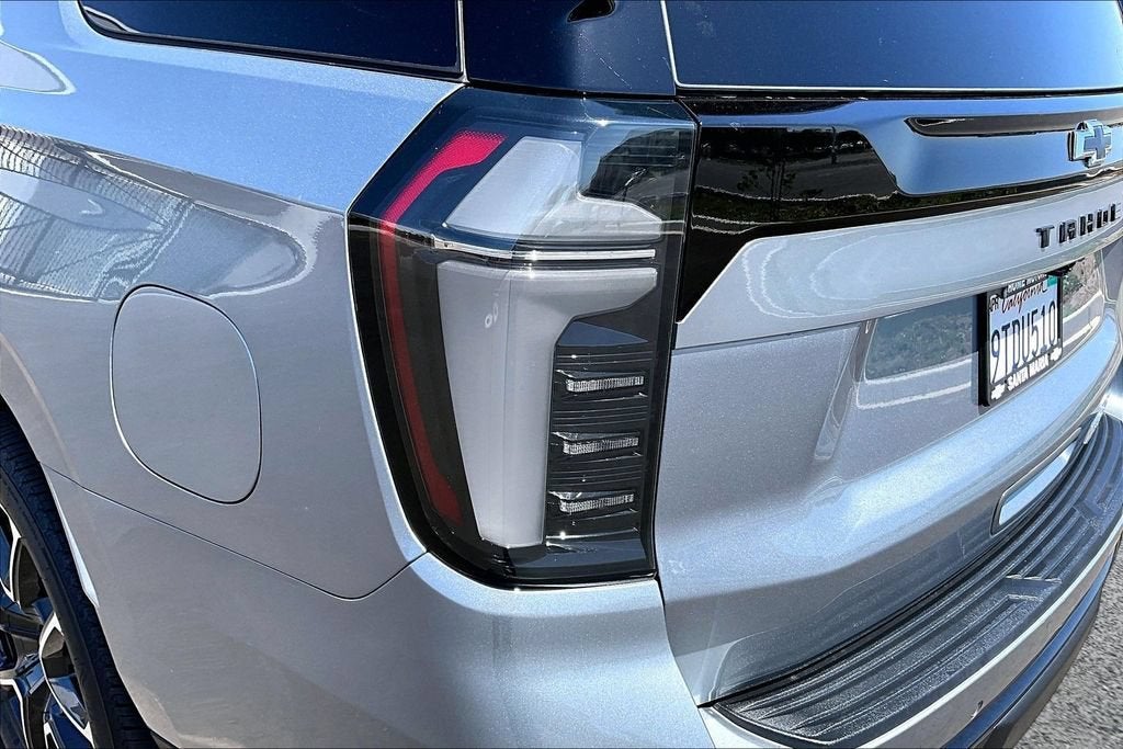 2025 Chevrolet Tahoe RST