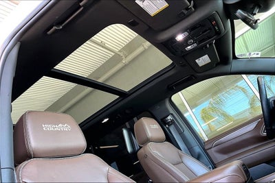 2023 Chevrolet Suburban High Country