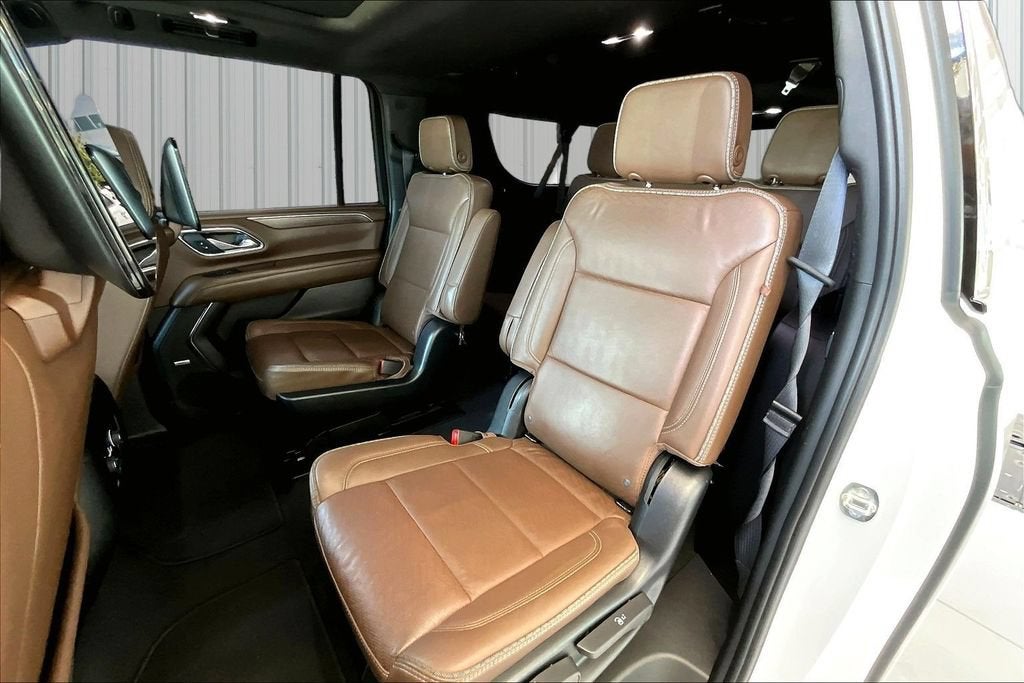 2023 Chevrolet Suburban High Country