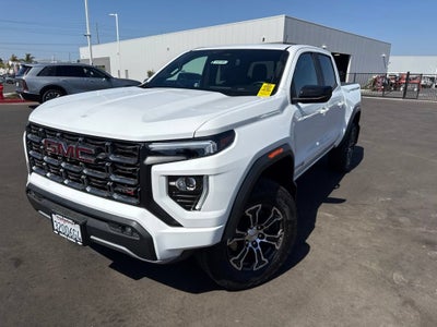 2025 GMC Canyon AT4