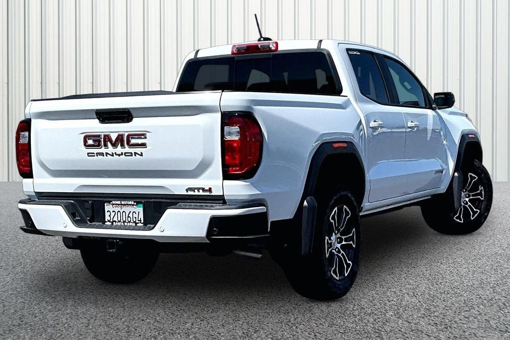 2025 GMC Canyon AT4