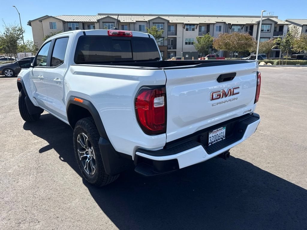 2025 GMC Canyon AT4