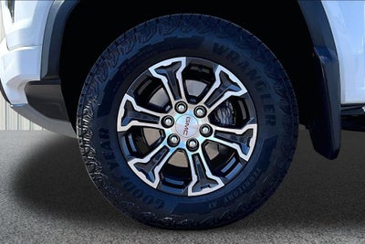 2025 GMC Canyon AT4