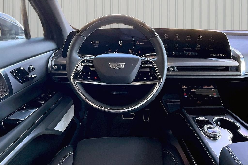 2026 Cadillac VISTIQ Luxury