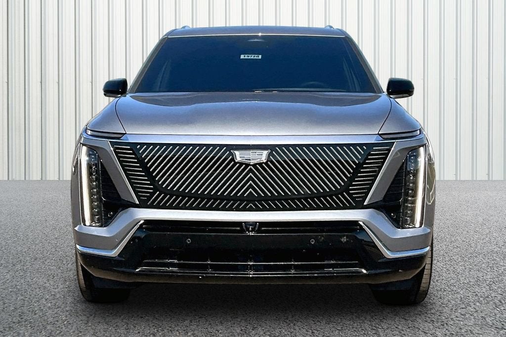 2026 Cadillac VISTIQ Luxury