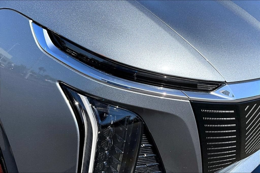 2026 Cadillac VISTIQ Luxury
