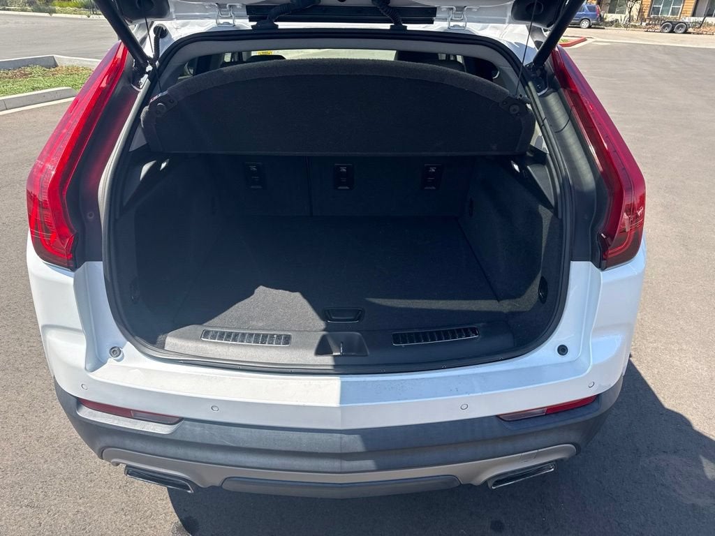 2019 Cadillac XT4 FWD Premium Luxury