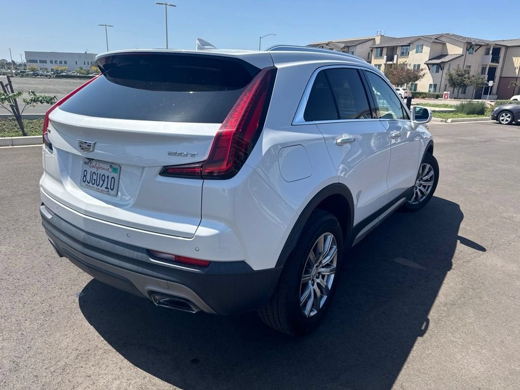 2019 Cadillac XT4 FWD Premium Luxury