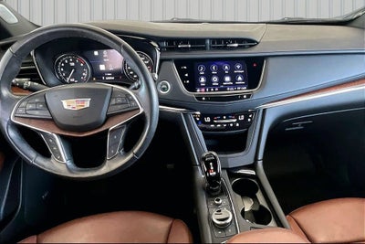 2023 Cadillac XT5 Premium Luxury
