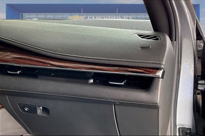 2022 Cadillac Escalade Luxury