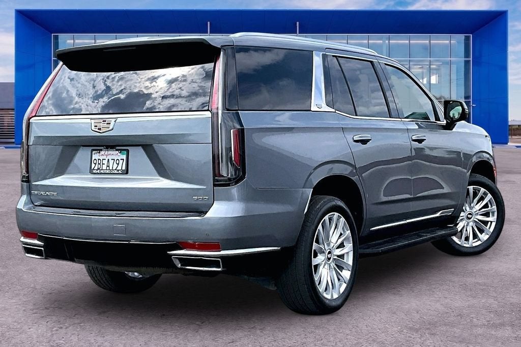 2022 Cadillac Escalade Luxury
