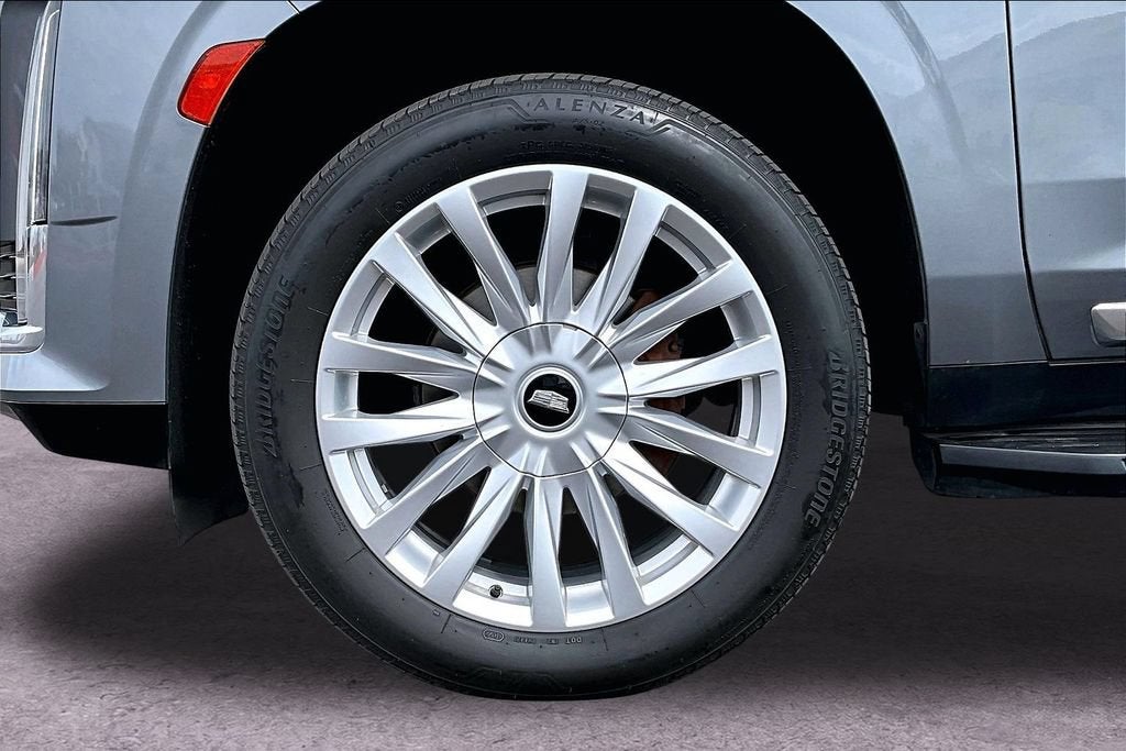 2022 Cadillac Escalade Luxury