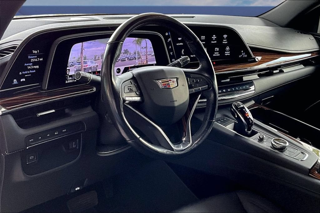 2022 Cadillac Escalade Luxury