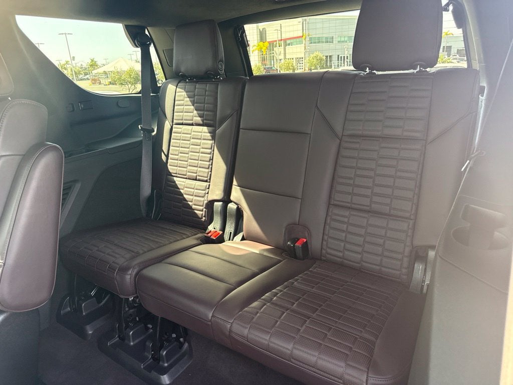 2023 Cadillac Escalade 4WD Sport Platinum