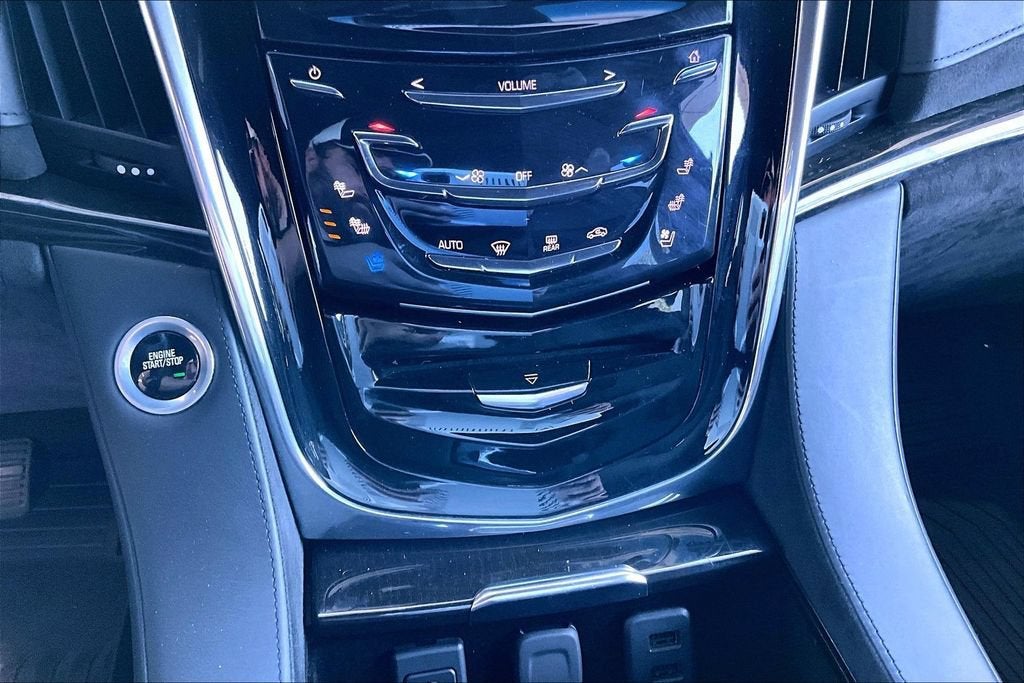 2018 Cadillac Escalade ESV Platinum