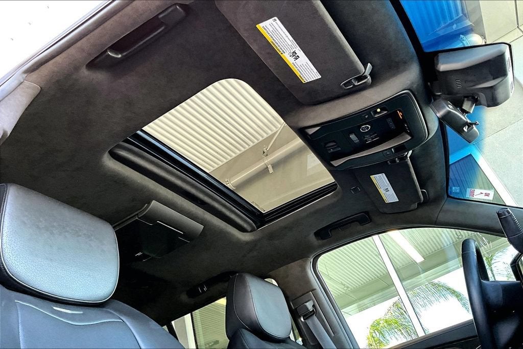 2018 Cadillac Escalade ESV Platinum