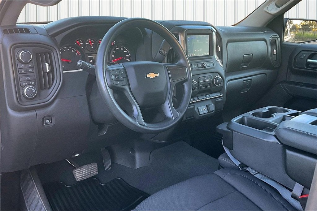 2025 Chevrolet Silverado 1500 WT