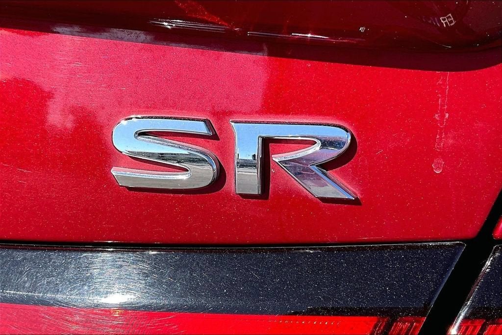 2020 Nissan Versa SR