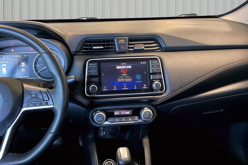 2020 Nissan Versa SR