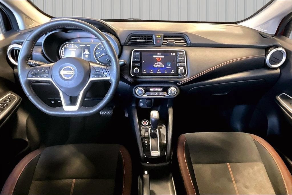 2020 Nissan Versa SR