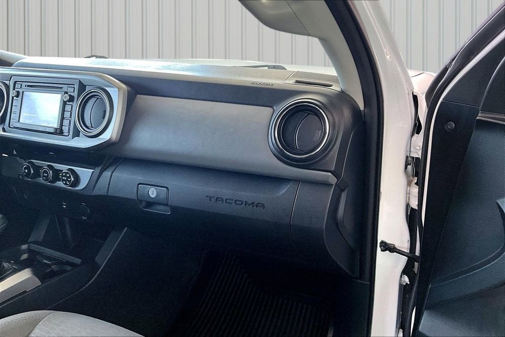 2017 Toyota Tacoma SR5
