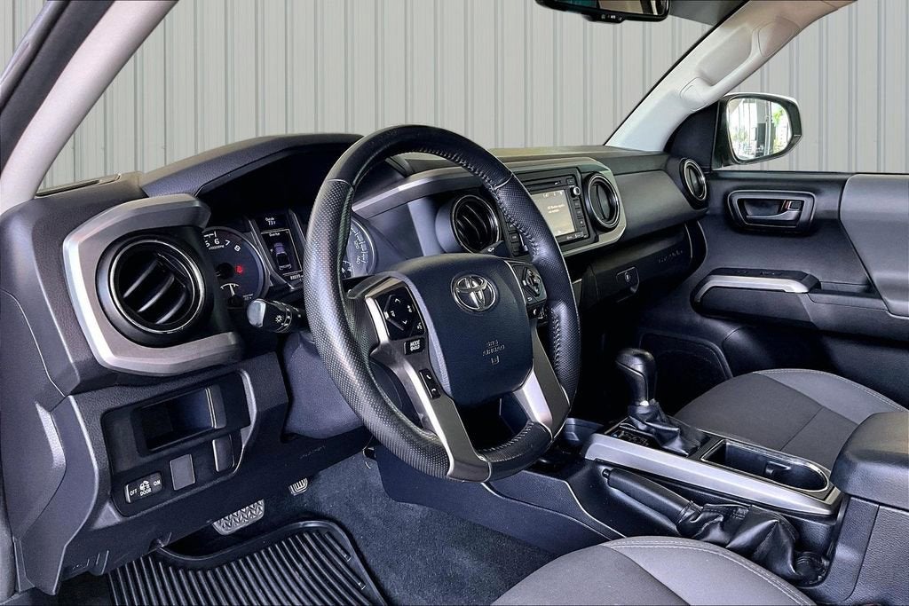 2017 Toyota Tacoma SR5