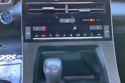 2021 Toyota Avalon Hybrid XSE