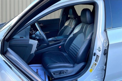 2021 Toyota Avalon Hybrid XSE