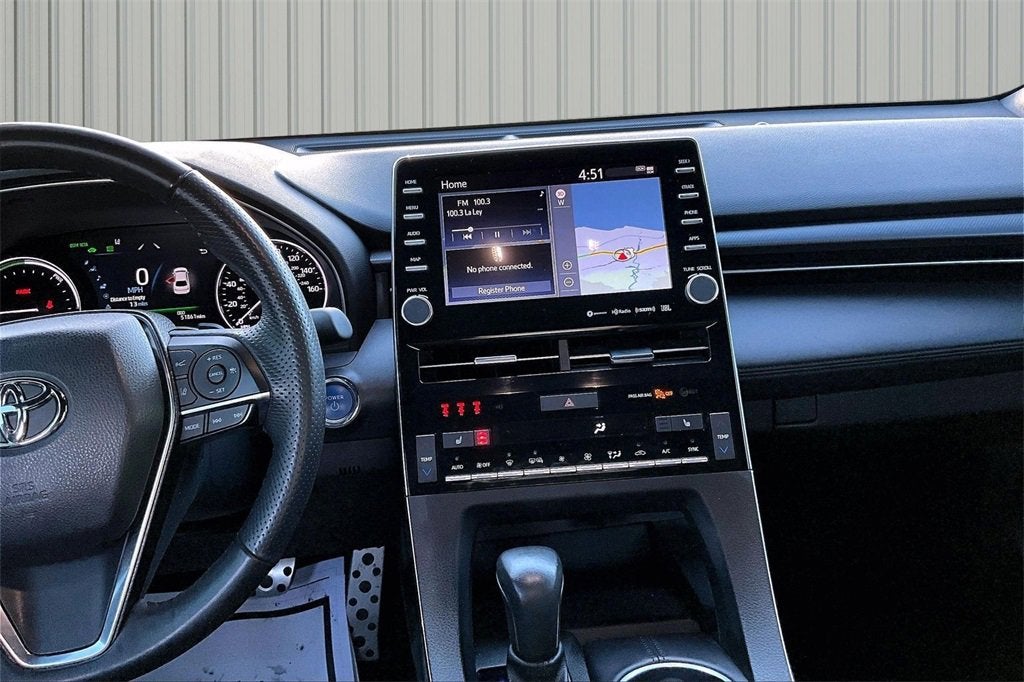 2021 Toyota Avalon Hybrid XSE