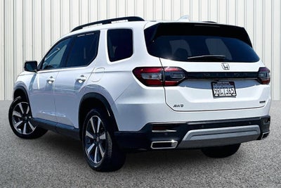 2025 Honda Pilot Touring