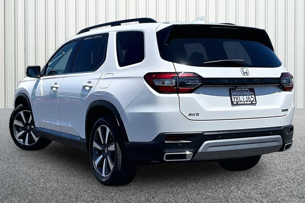 2025 Honda Pilot Touring