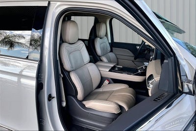 2024 Lincoln Navigator Reserve