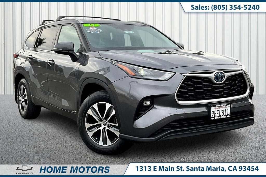 2022 Toyota Highlander Hybrid XLE