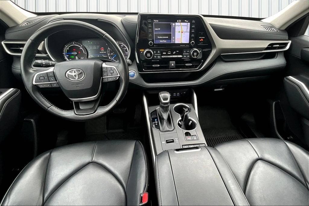 2022 Toyota Highlander Hybrid XLE