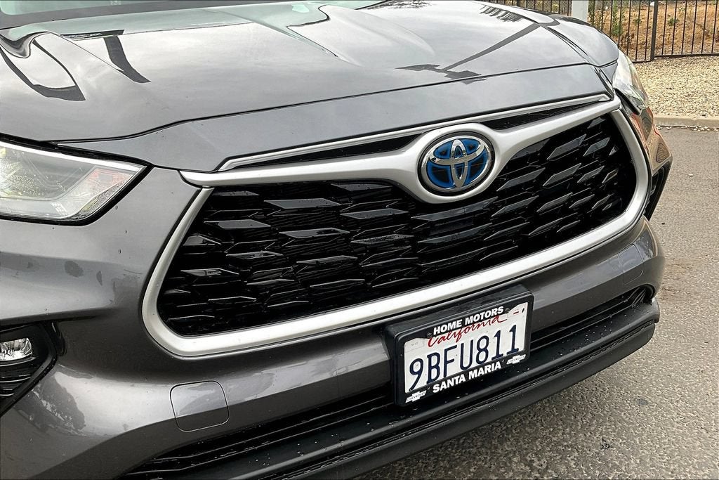 2022 Toyota Highlander Hybrid XLE