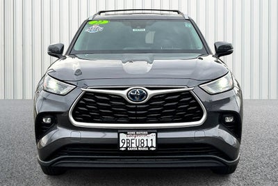 2022 Toyota Highlander Hybrid XLE