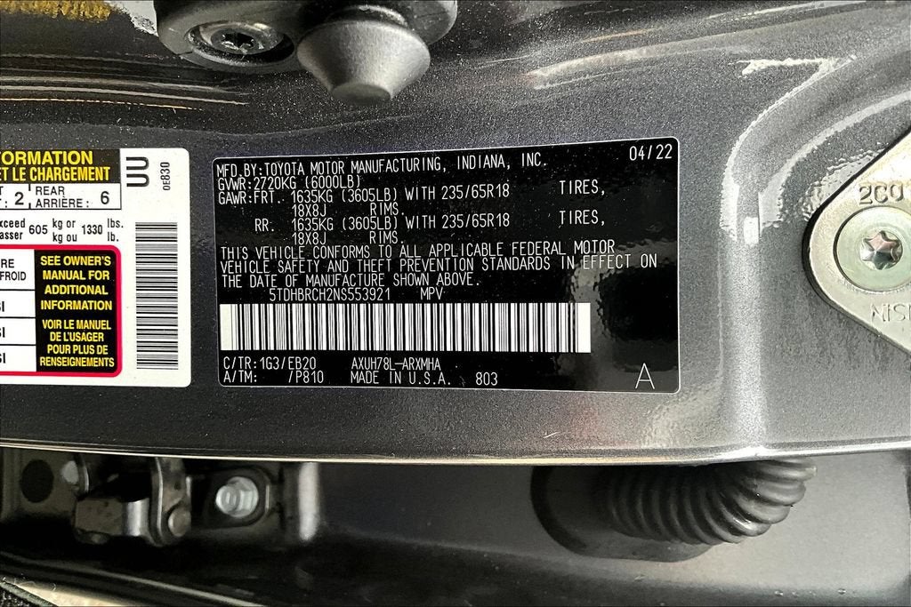 2022 Toyota Highlander Hybrid XLE