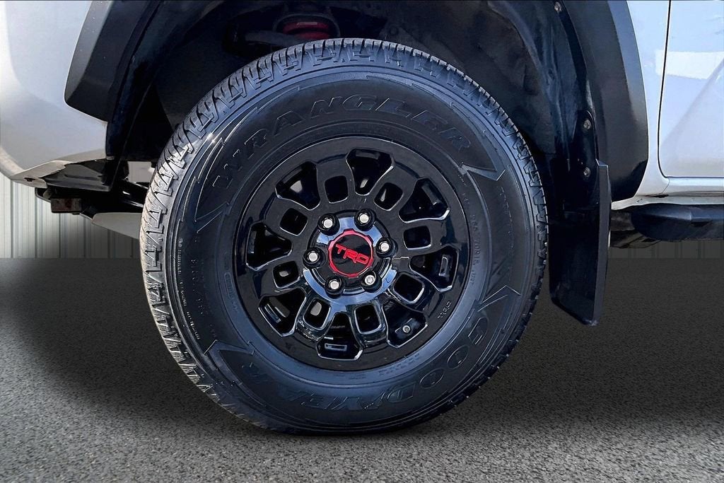 2017 Toyota Tacoma SR5