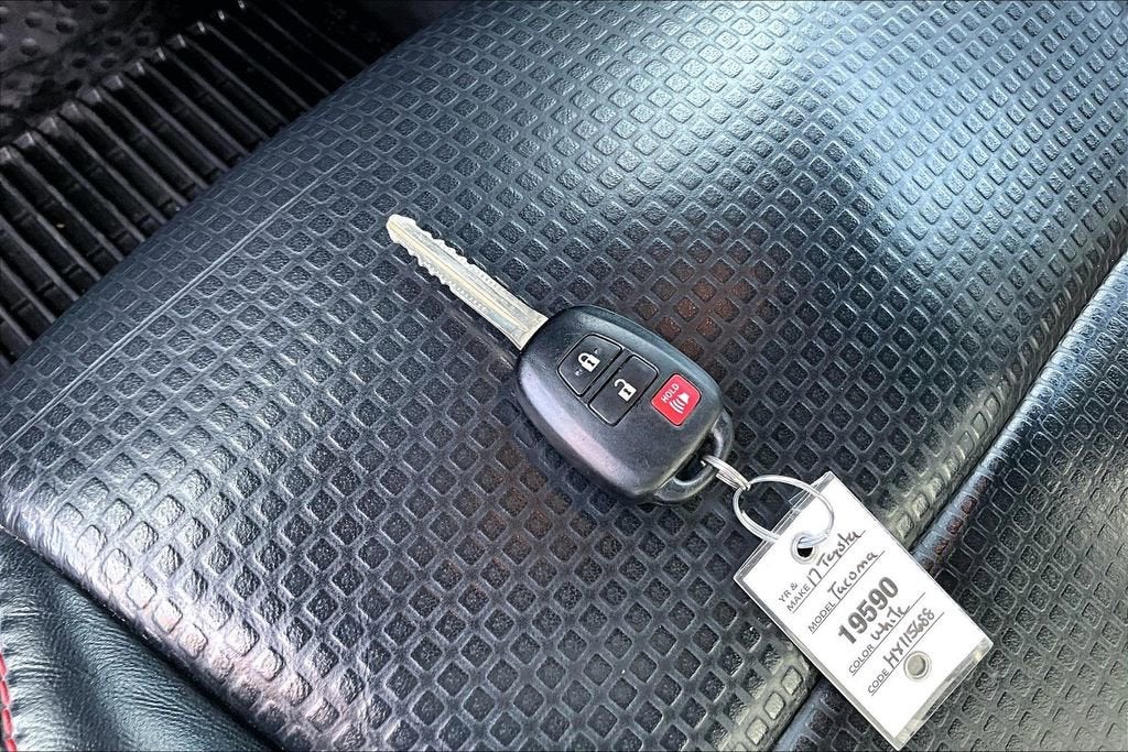 2017 Toyota Tacoma SR5