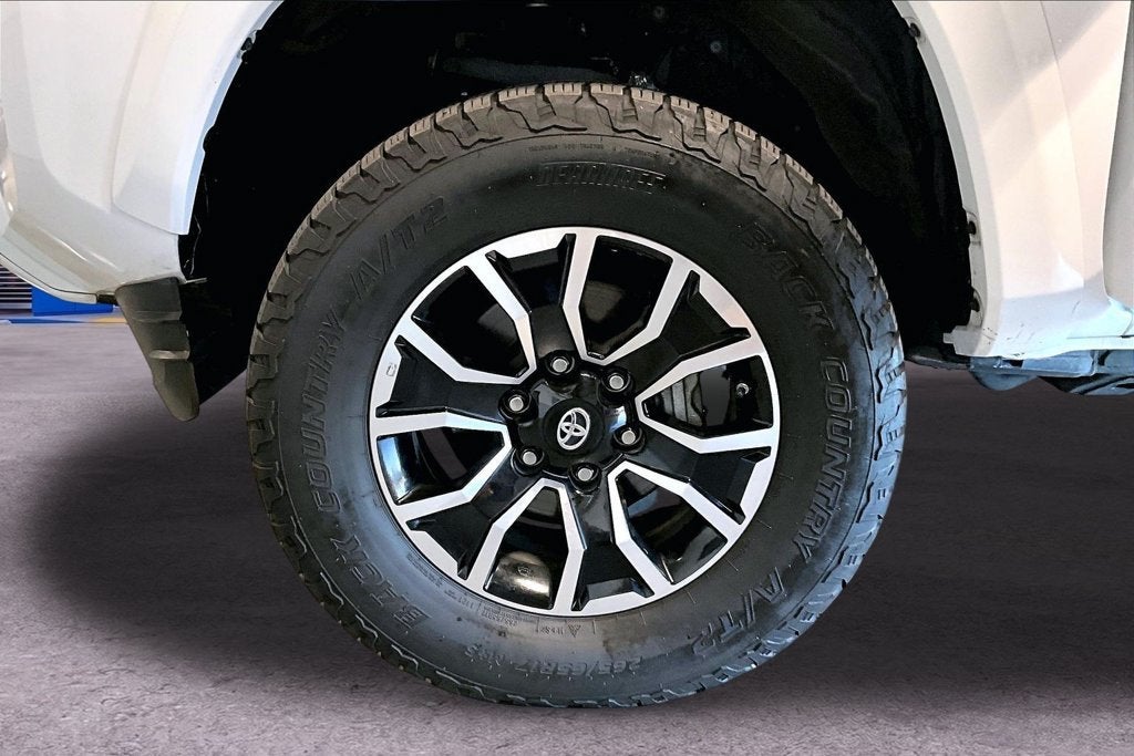 2020 Toyota Tacoma 4WD SR5